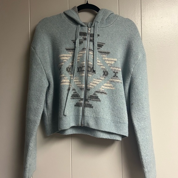 Ariat Tops - ARIAT Agave Garden Sweater SIZE M